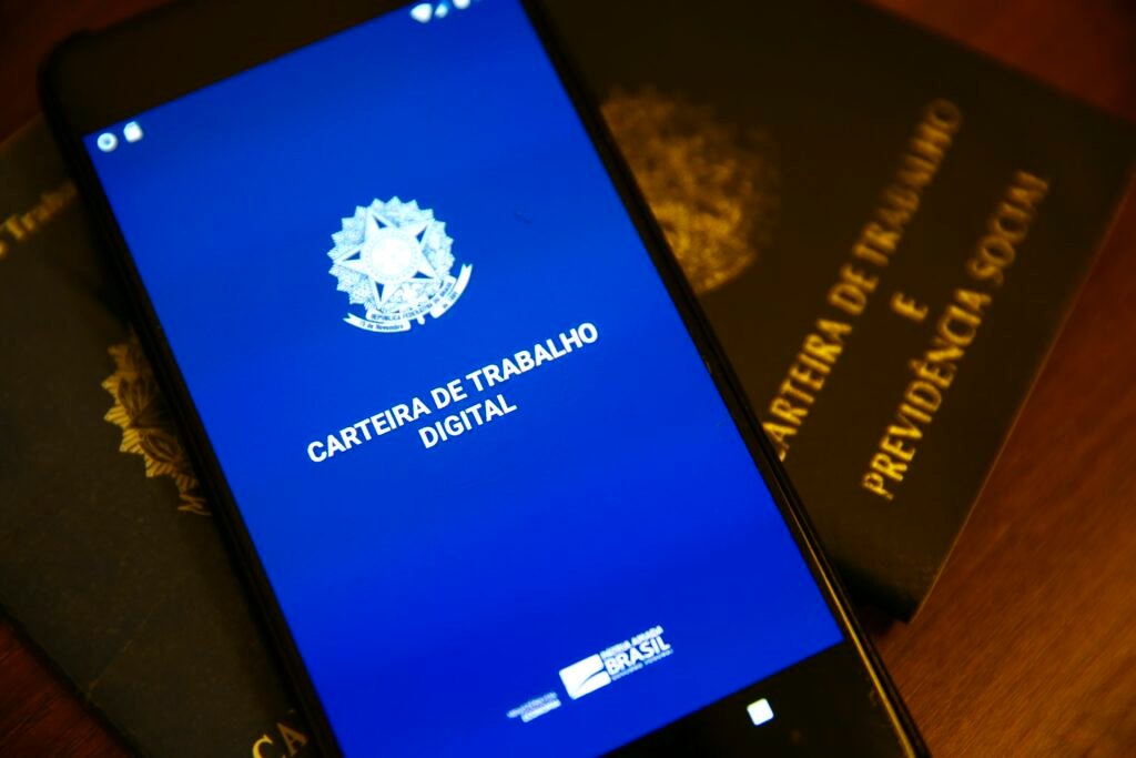 Plataforma oferta mais de 600 vagas de emprego em Sergipe