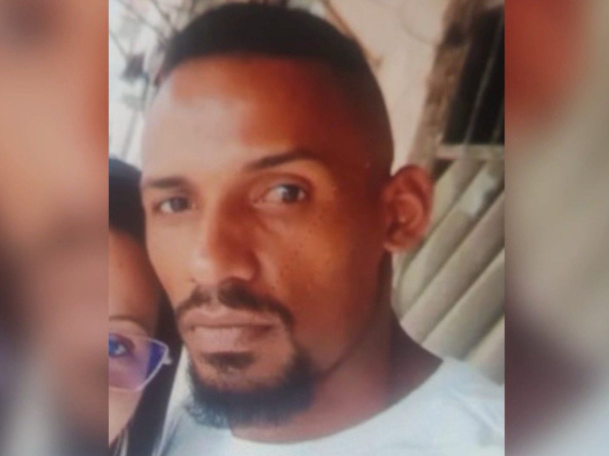 Comerciante é morto a tiros após criminoso anunciar assalto em lava a jato, em Caruaru