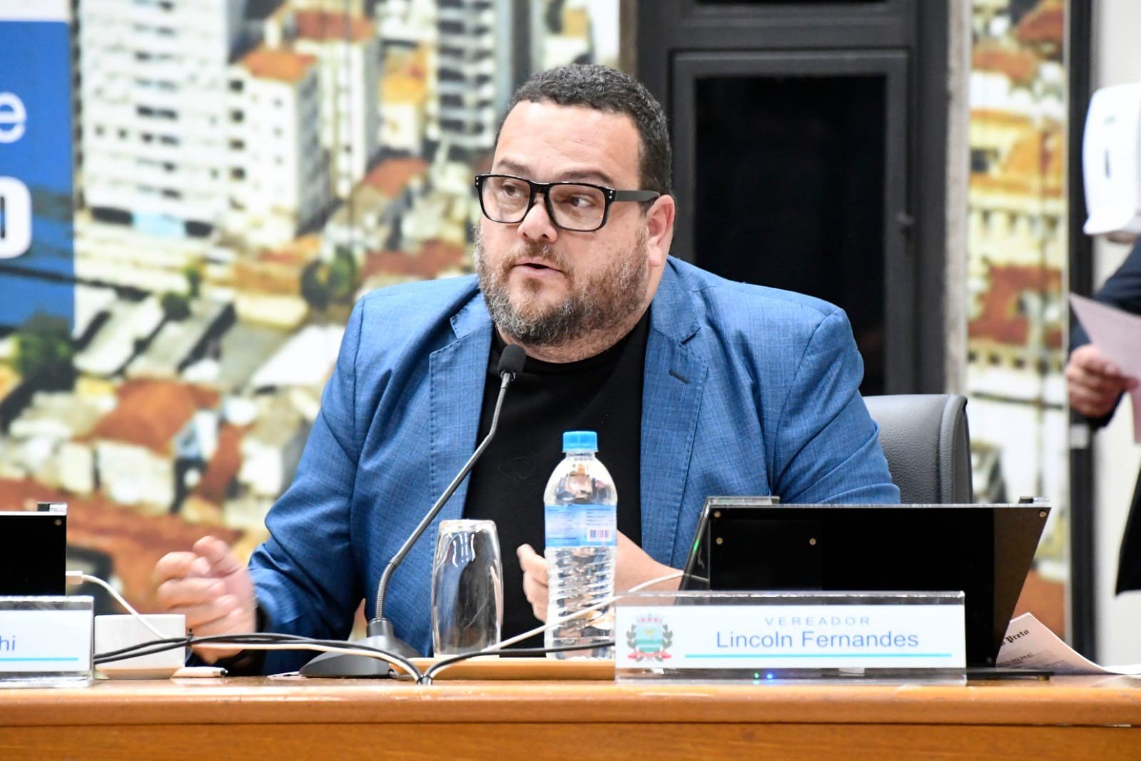 Câmara define comissão processante para apurar suspeita de 'rachadinha' contra o vereador Lincoln Fernandes